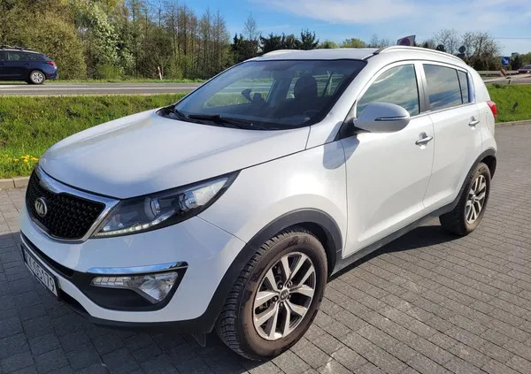 kia małopolskie Kia Sportage cena 43900 przebieg: 217113, rok produkcji 2015 z Wieliczka